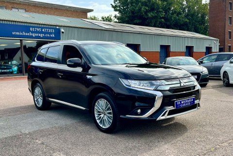 Mitsubishi Outlander Suv Black #4