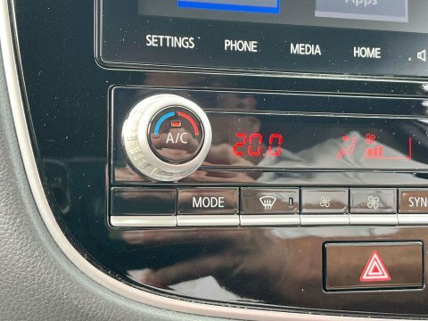 Mitsubishi Outlander 2.0 Exceed Cvt Brown #50