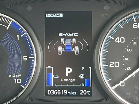 Mitsubishi Outlander 2.0 Exceed Cvt Brown #32