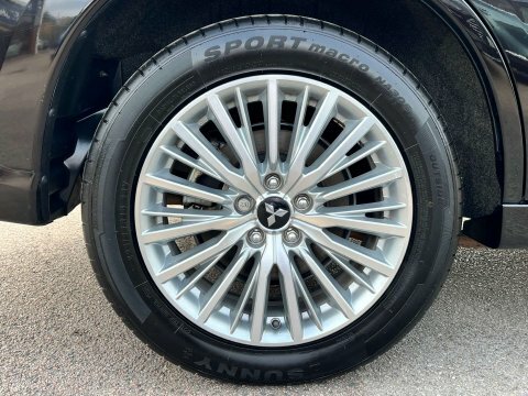 Mitsubishi Outlander 2.0 Exceed Cvt Brown #14