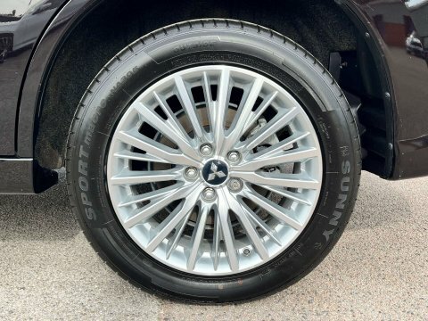 Mitsubishi Outlander 2.0 Exceed Cvt Brown #13