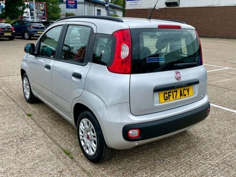 Fiat Panda 1.2 Lounge Red #8
