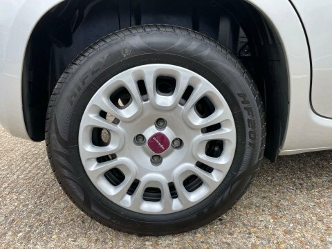 Fiat Panda 1.2 Lounge Red #12