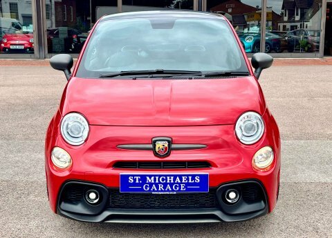 Abarth 695 Hatchback Red #5