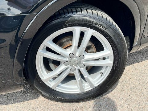 Audi Q3 Suv Black #3