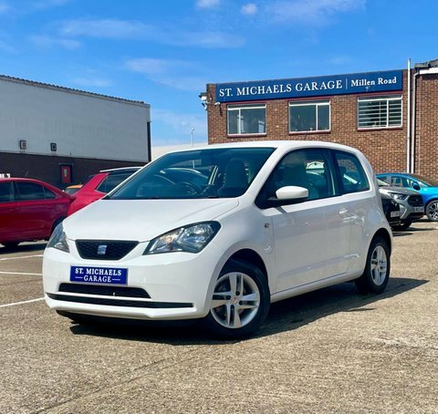 Seat MII Hatchback White
