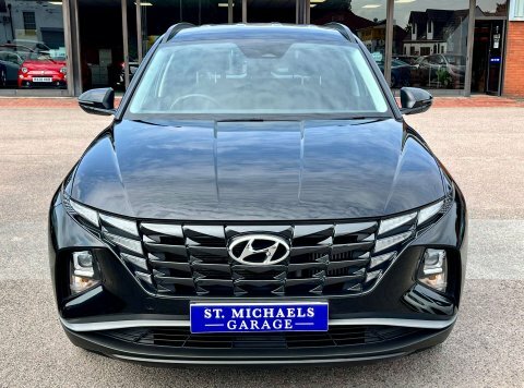 Hyundai Tucson Suv Black #5