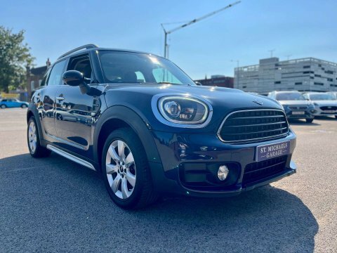 Mini Countryman Countryman Cooper Red #71