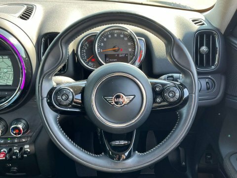 Mini Countryman Countryman Cooper Red #19