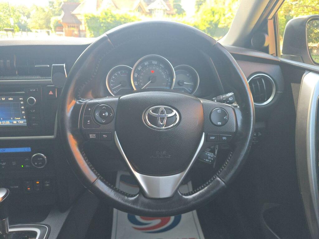 Toyota Auris 1.8 Vvt-h Icon Cvt Euro 5 Ss Brown #31