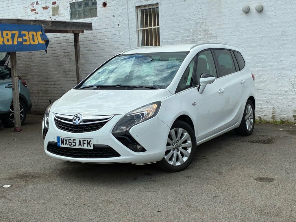 Vauxhall Zafira Tourer 1.6L Tech Line White #4