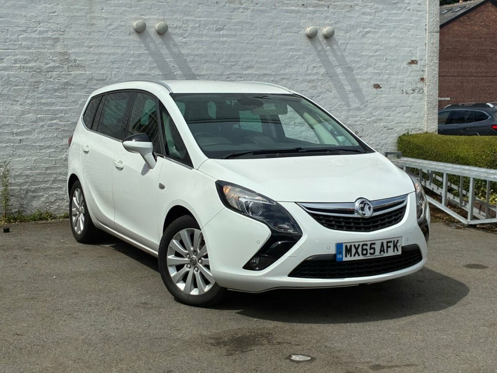 Vauxhall Zafira Tourer 1.6L Tech Line White #2