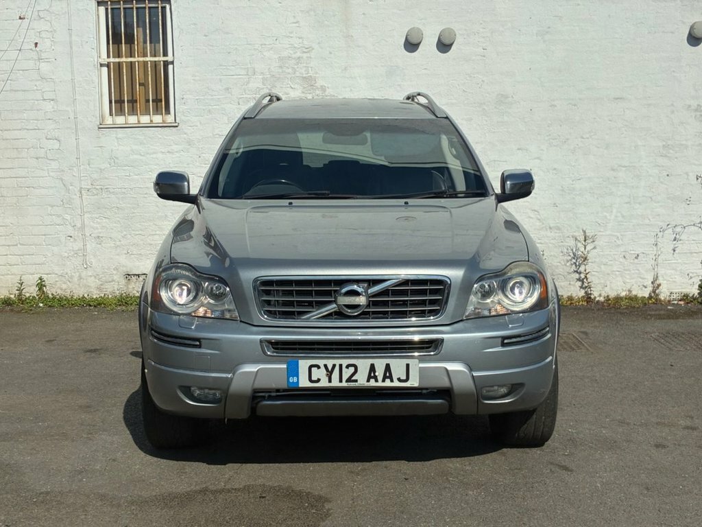 Volvo XC90 2.4L Se Lux CY12AAJ Silver #3