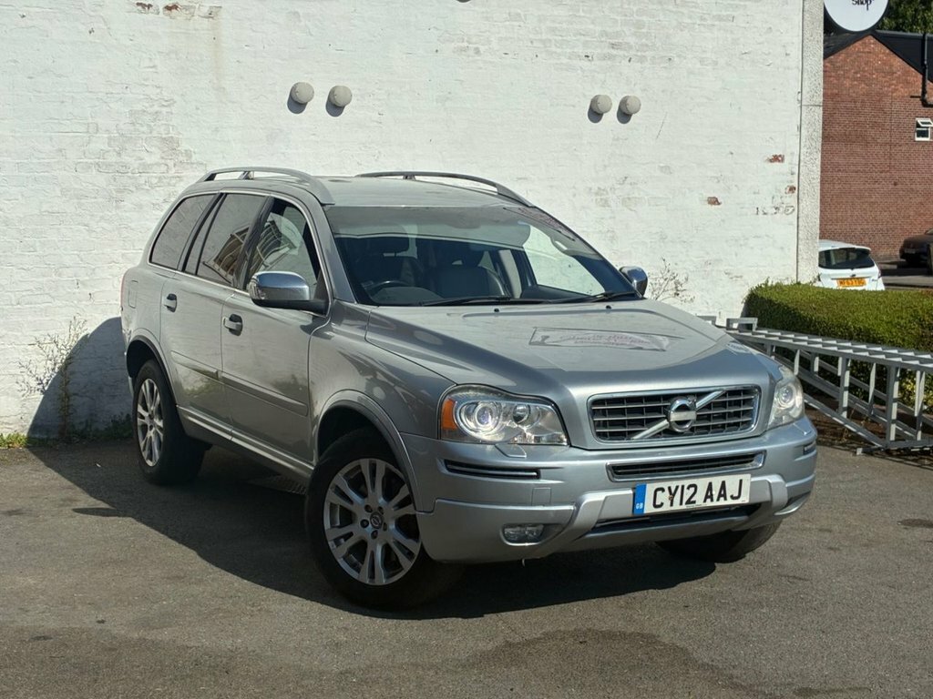 Volvo XC90 2.4L Se Lux Silver