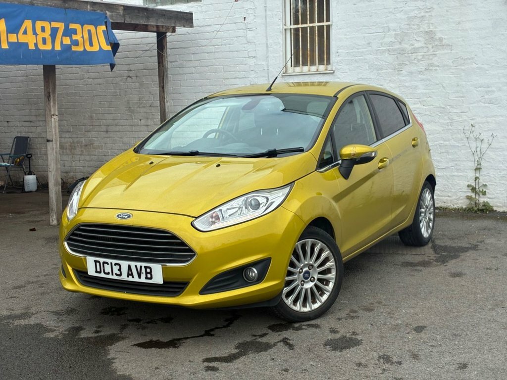 Ford Fiesta 1L Titanium Yellow #4