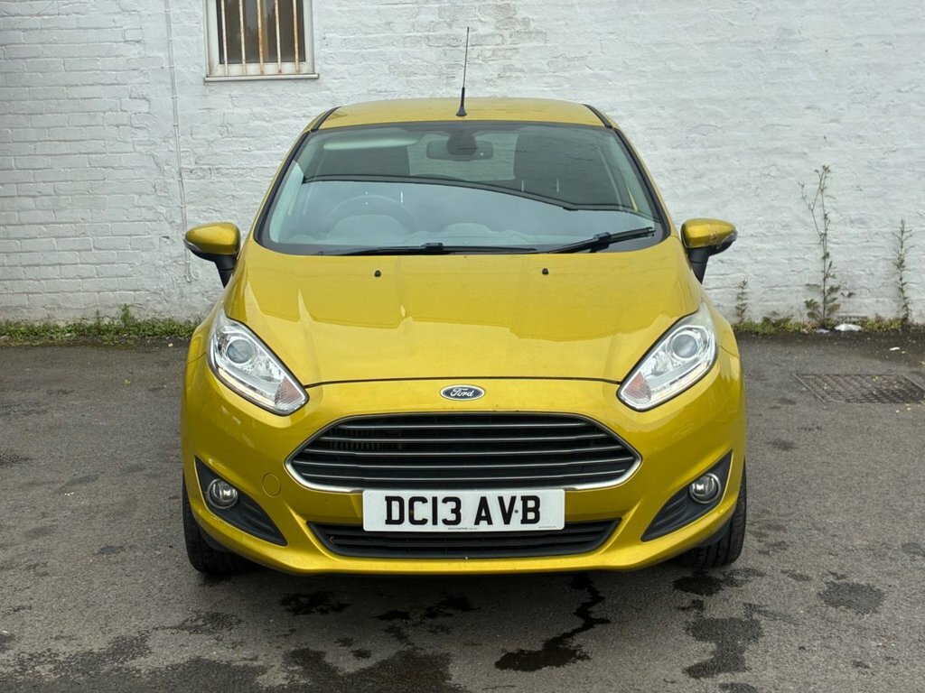 Ford Fiesta 1L Titanium Yellow #6