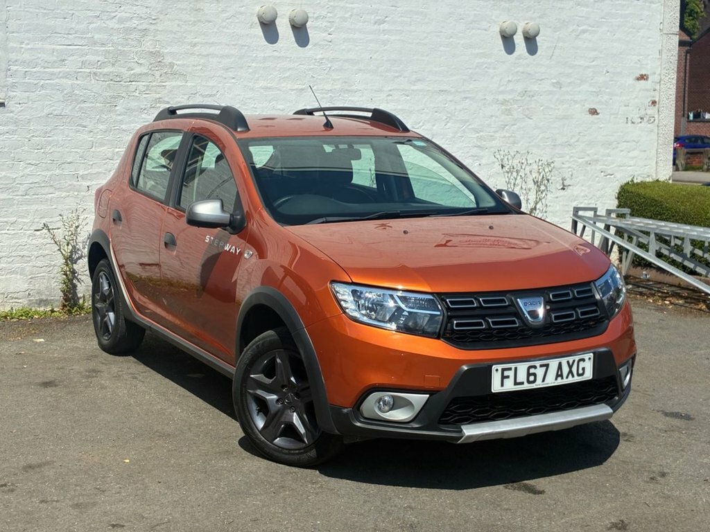 Dacia Sandero Stepway 0.9L Se Summit Orange