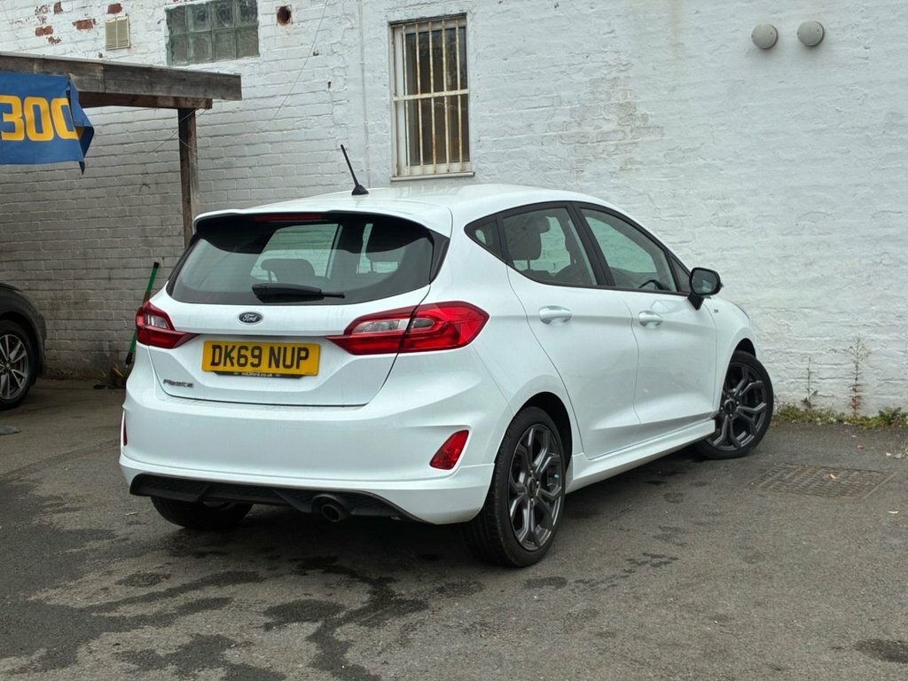 Ford Fiesta 1.5 Ecoboost St-2 Performance Pk Navigation White #14