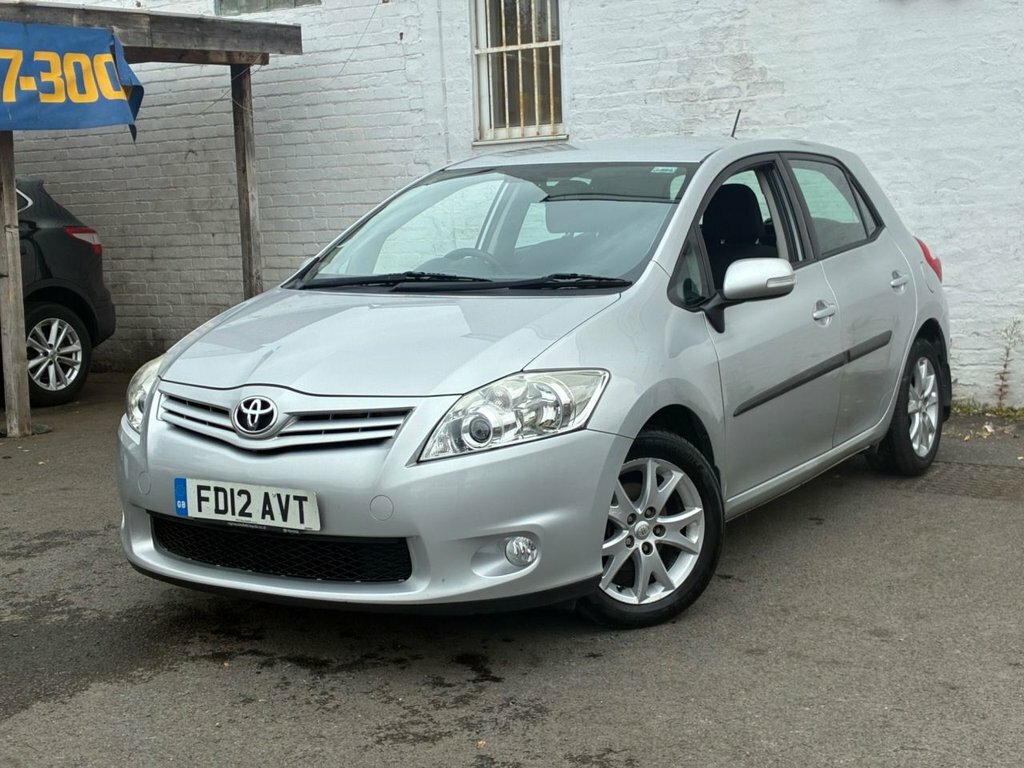 Toyota Auris Tr Blue #8