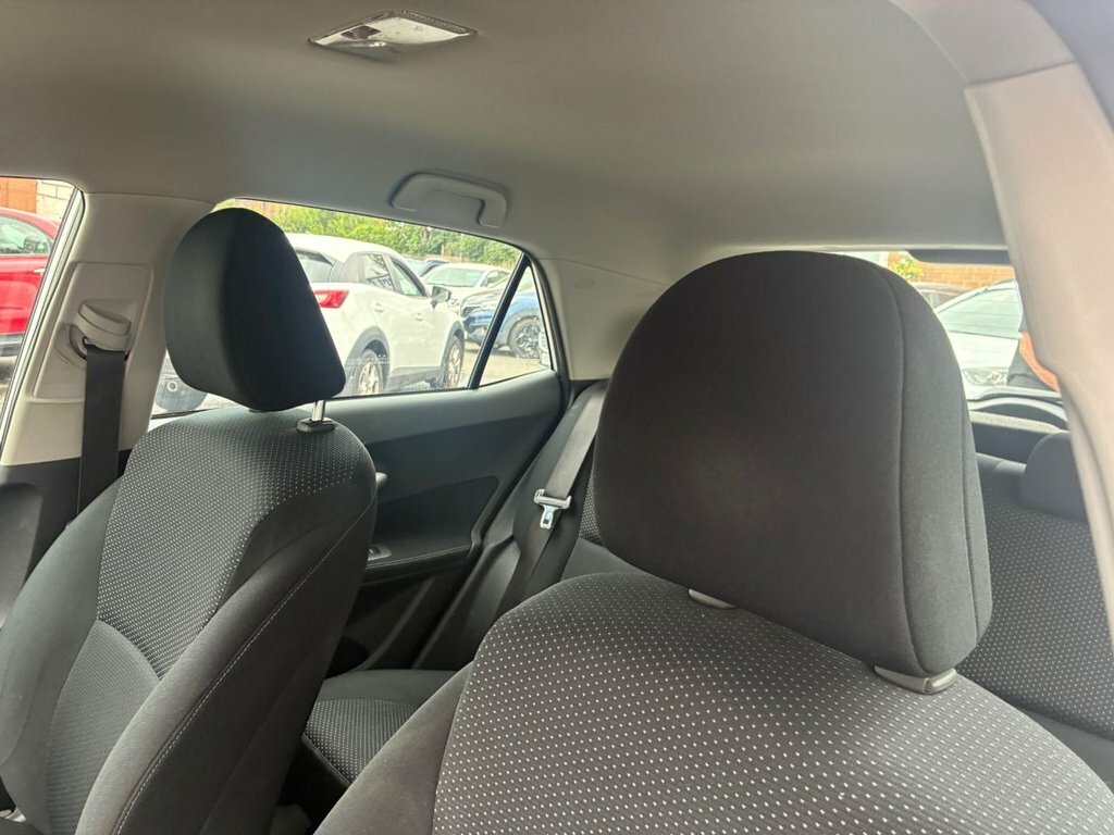 Toyota Auris Tr Blue #18