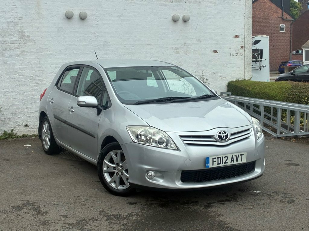 Toyota Auris 1.4L Colour Collection Silver