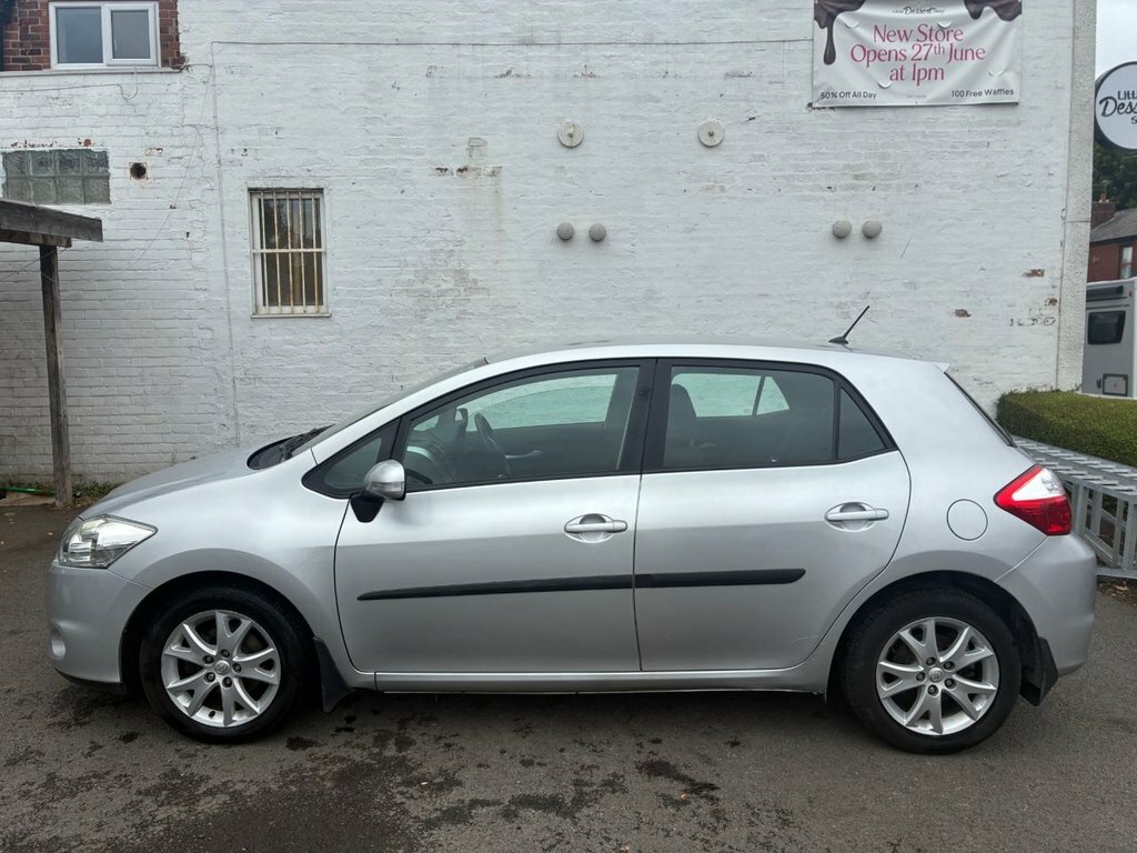Toyota Auris Tr Blue #7