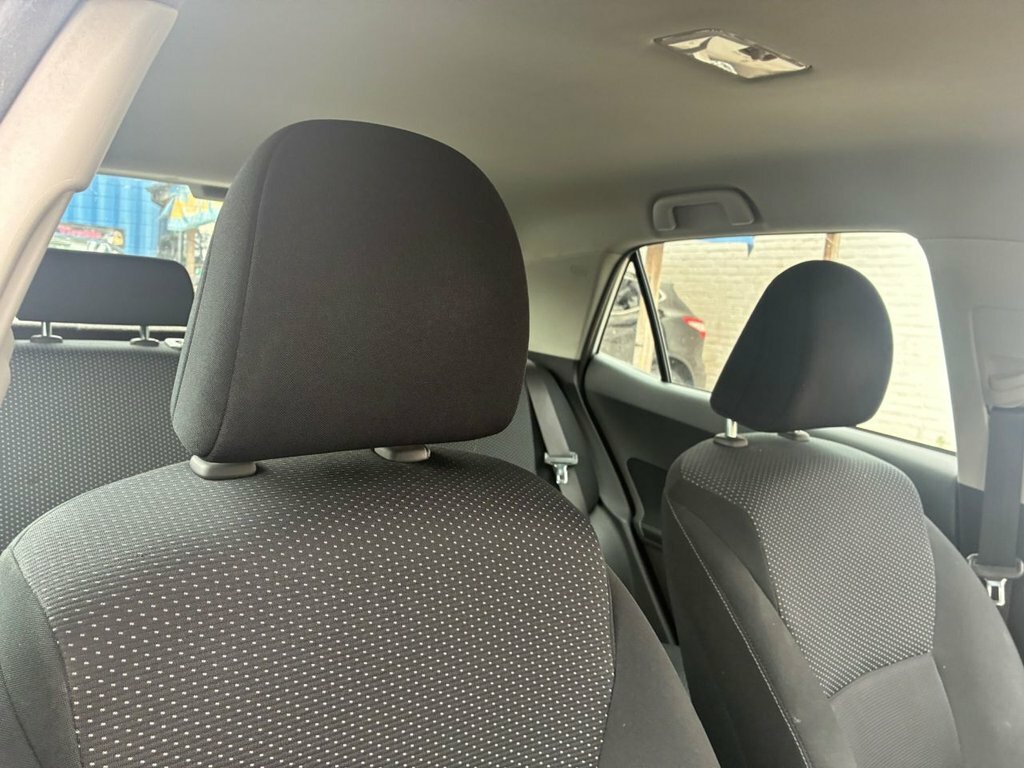 Toyota Auris Tr Blue #17