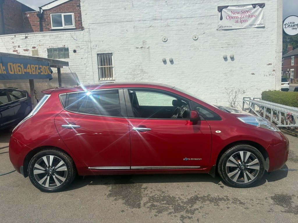 Nissan Leaf 80Kw Acenta 30Kwh Hatchback Red #10