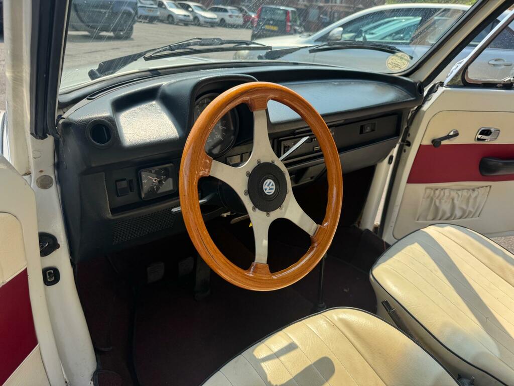Volkswagen Beetle 3dr #4