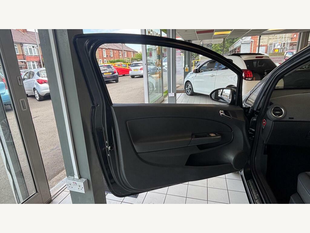 Vauxhall Corsa 1.4 16V Se Hatchback Euro 5 100 P Orange #13