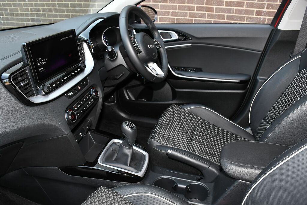 Kia Ceed 1.5 T-gdi 3 Hatchback Euro 6 S  #6