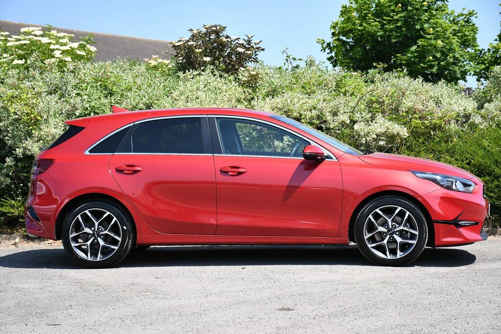 Kia Ceed 1.5 T-gdi 3 Hatchback Euro 6 S  #3