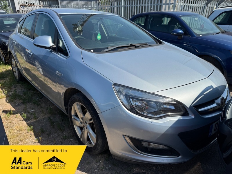 Vauxhall Astra Sri DV14YNL Silver #2