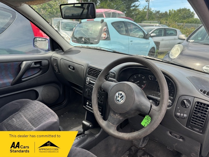 Volkswagen Polo 1.6 Gl #5