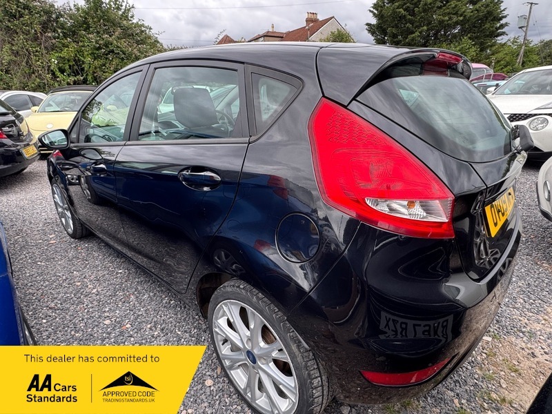 Ford Fiesta Style Hatchback 133 Gkm, 81 Bh Silver #4