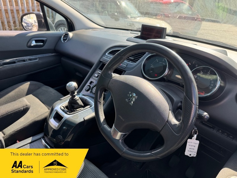 Peugeot 5008 1.6 Hdi Exclusive Euro 5 Grey #5