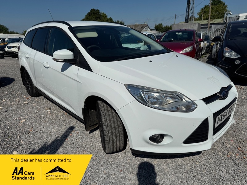 Ford Focus Edge Tdci HX64BZT White #2