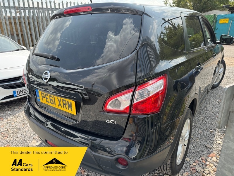 Nissan Qashqai+2 Dci Acenta Plus 2 Black #3