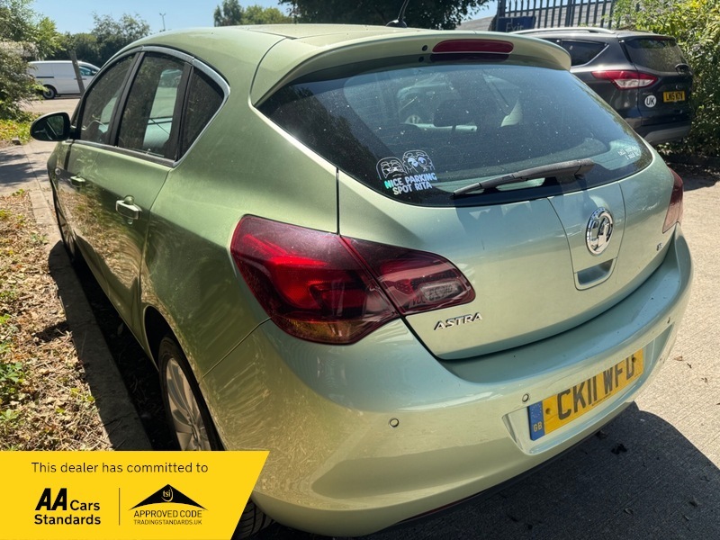 Vauxhall Astra Elite Green #4