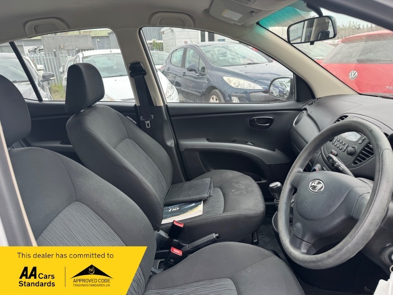 Hyundai I10 Active Silver #6