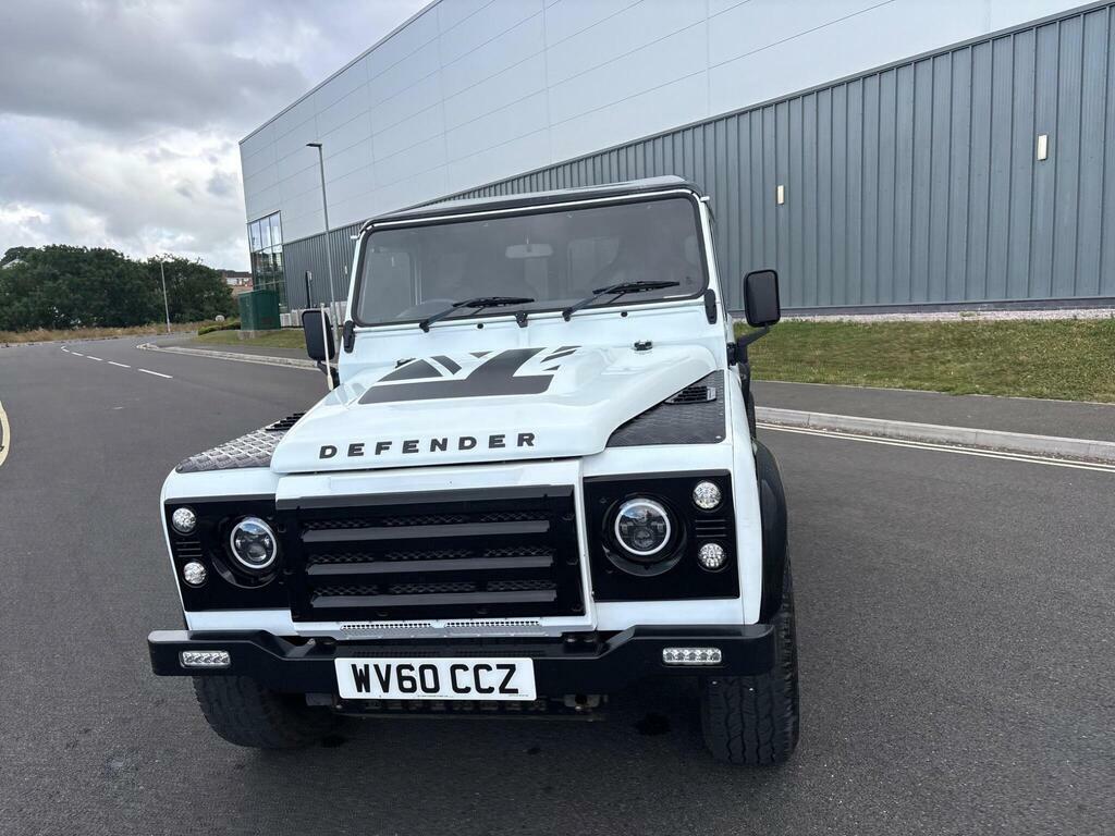 Land Rover Defender 110 110 2.4 Tdci High Capacity Pick Up Green #24