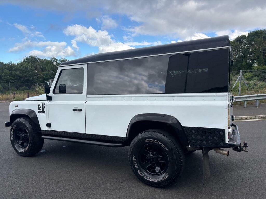Land Rover Defender 110 110 2.4 Tdci High Capacity Pick Up Green #38