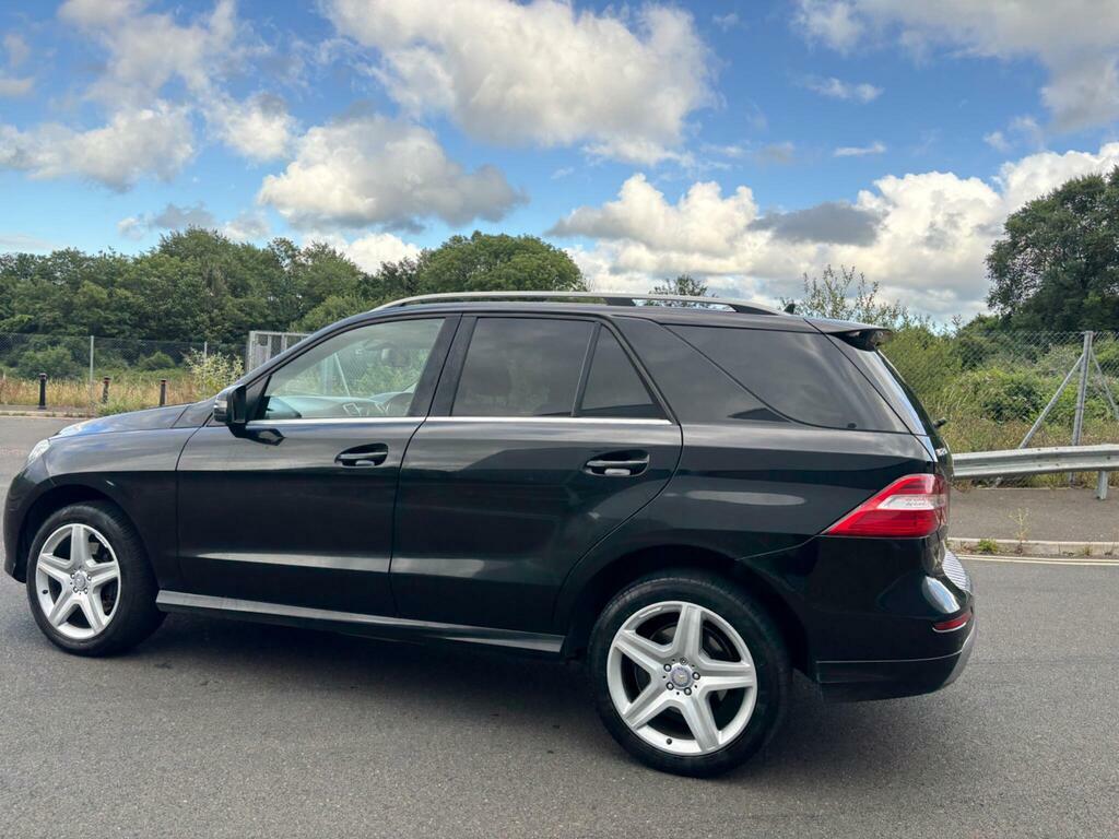 Mercedes-Benz M Class Suv 2.1 Ml250 Bluetec Se Executive G-tronic 4Wd Black #39