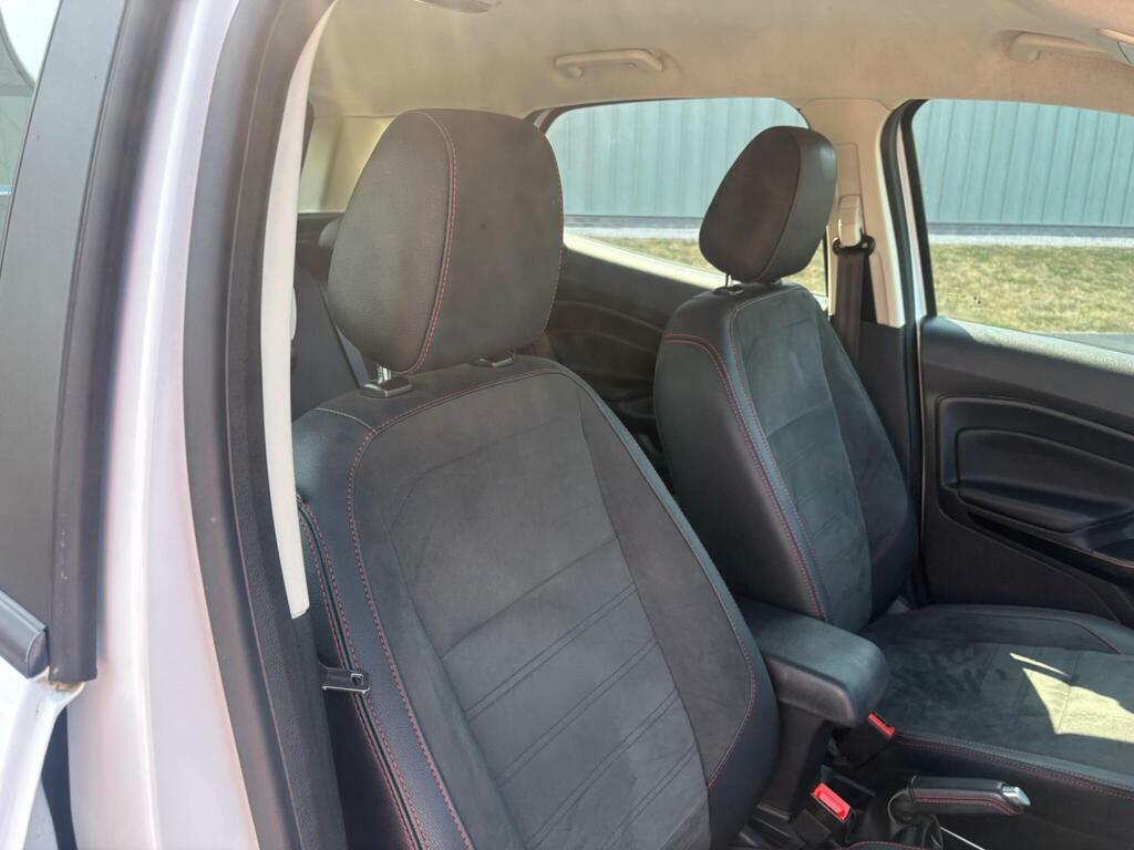 Ford Ecosport Active White #17