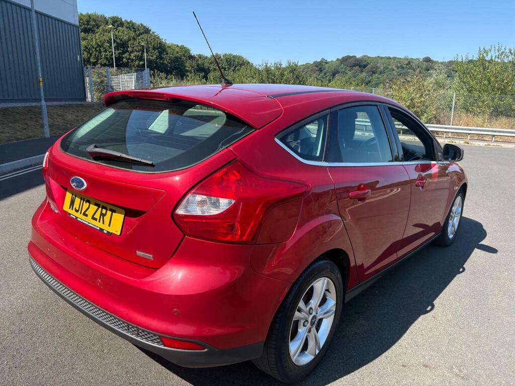 Ford Focus 1.0T Ecoboost Zetec White #28