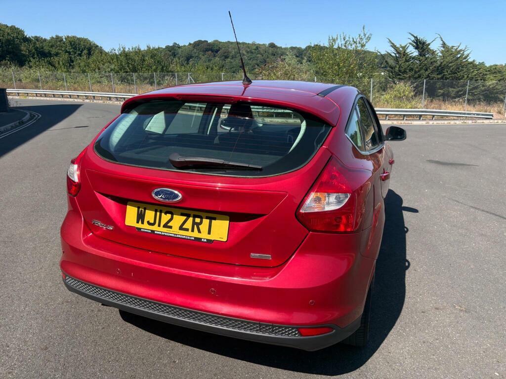 Ford Focus 1.0T Ecoboost Zetec White #26