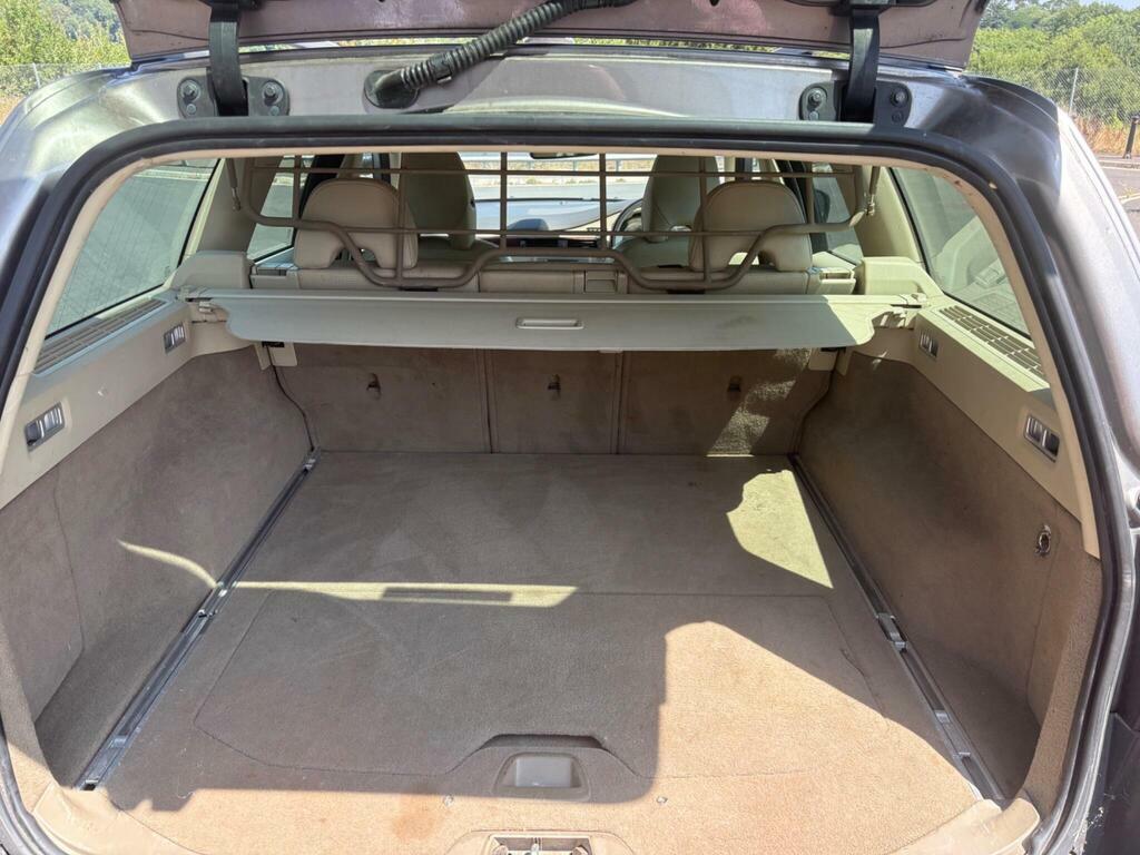 Volvo XC70 D5 Se Premium Awd Grey #38