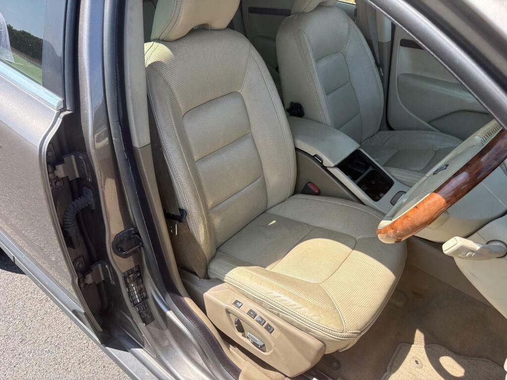 Volvo XC70 D5 Se Premium Awd Grey #15