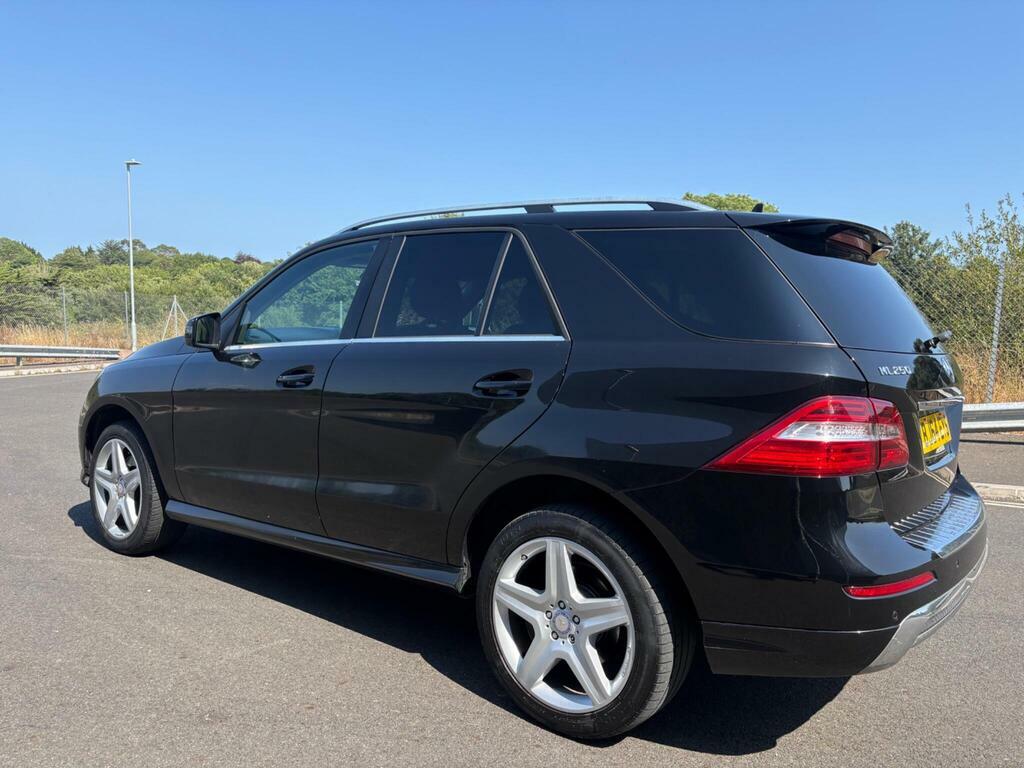 Mercedes-Benz M Class 3.0 Ml350 Bluetec Amg Sport Black #36