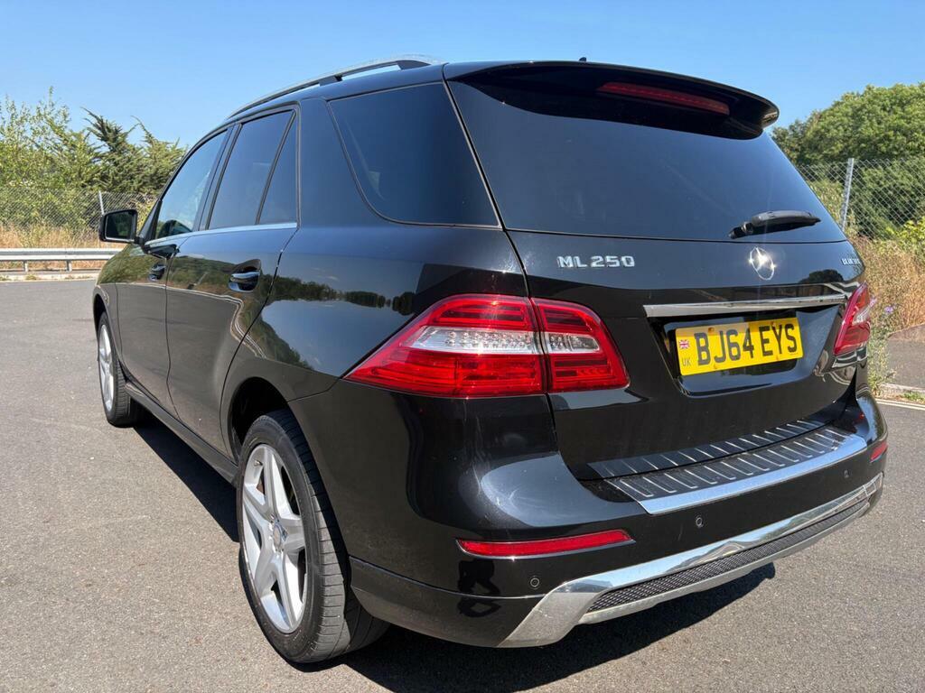 Mercedes-Benz M Class 3.0 Ml350 Bluetec Amg Sport Black #37
